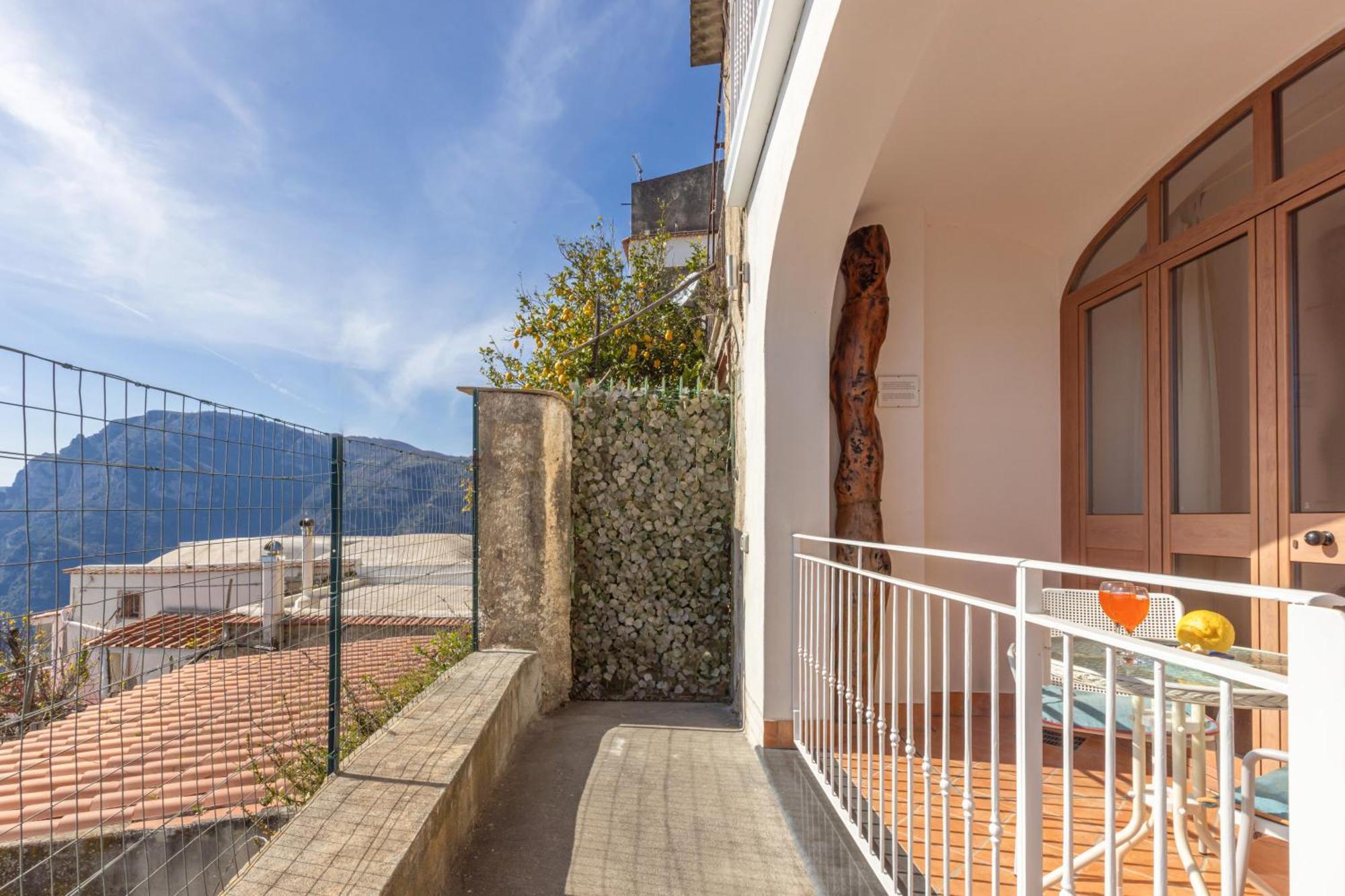 Casa Satriano Apartment Позитано Екстериор снимка